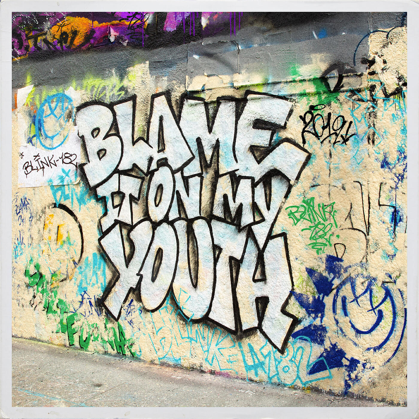 blink-182 - Blame It On My Youth