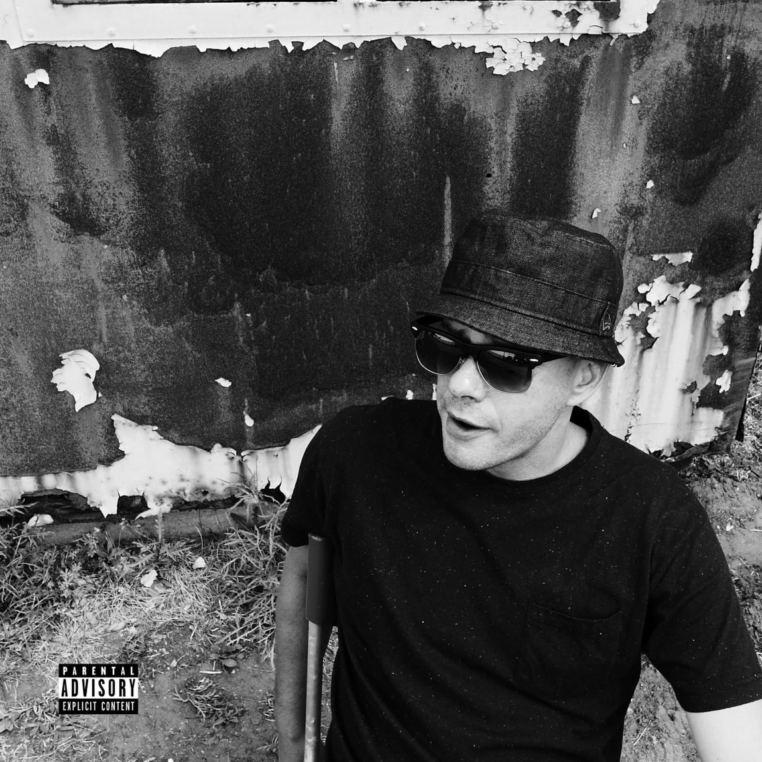 Megaloh - Was solls (KitschKrieg Remix)